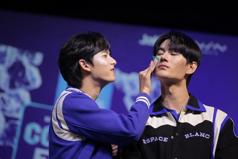 แบรนด์ แจ๊บ จัดบิ๊กเซอร์ไพรส์เปิดตัวพรีเซนเตอร์สองหนุ่มสุดฮอต พูห์-พาเวล  ภายใต้แคมเปญ ภารกิตรักพิชิตร้อน “Beat the Heat”