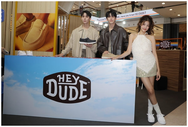 จิมมี่ -  ซี  - ใบปอ ร่วมเปิด HEYDUDE POP-UP STORE แบรนด์รองเท้าสุดชิคครั้งแรกในไทย