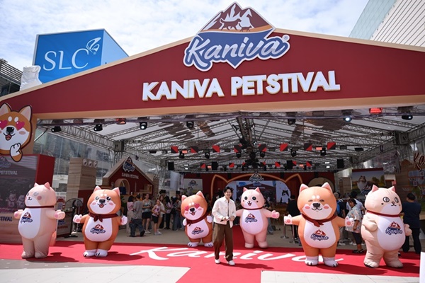 Kaniva Petstival จัดเฟสติวัลฉลอง 5 ปี รวมพลคนรักหมาแมว เจษ-เจษฎ์พิพัฒ และ 12 หนุ่มวง BUS because of you i shine  เสิร์ฟโชว์สุดยิ่งใหญ่กลางสยาม