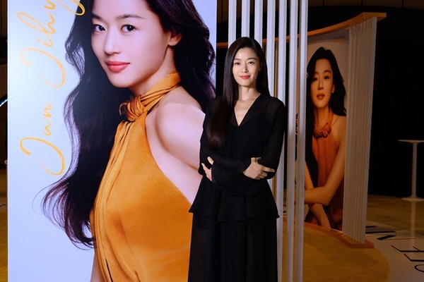 เมิร์ซ เอสเธติกส์ เผยประสบการณ์ของ 'คนแบบไพร์ม' ผ่านสองไอคอน จอนจีฮยอน และ อีมินโฮ  กับการร่วมปฏิวัติวงการความมั่นใจไปกับ Ultherapy PRIME