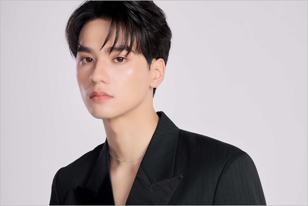 เตรียมพบเซอร์ไพรส์สุดพิเศษจาก “เก่ง หฤษฎ์” ในงาน “CENTRAL INTERNATIONAL WATCH FAIR 2025”