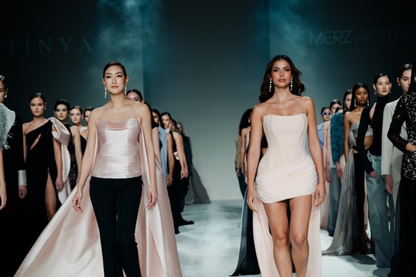 ถ่ายทอดนิยามความงามใหม่บนรันเวย์ BIFW 2025 ภายใต้คอนเซปต์ “Live A Better Look” จุดประกายแรงบันดาลใจให้ทุกคนดูดี ใช้ชีวิตดี และมั่นใจยิ่งขึ้น