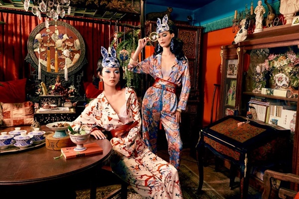 "วาโก้" เปิดตัวคอลเลกชันต้อนรับปีม้า "Gallop of Fortune" พุ่งทะยานสู่ความมั่งคั่ง ลวดลายแรงบันดาลใจจากภาพวาดม้า