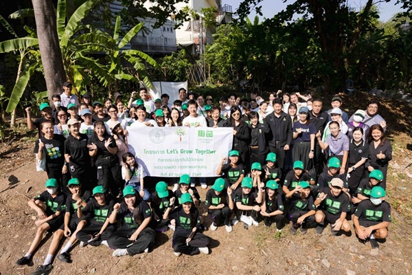 ยูนิโคล่ จับมือมูลนิธิราชพฤกษ์และกรุงเทพมหานคร สานต่อโครงการ Let’s Grow Together จัดกิจกรรมปลูกต้นไม้เพื่อสังคมและชุมชนอย่างต่อเนื่อง เป็นครั้งที่ 3