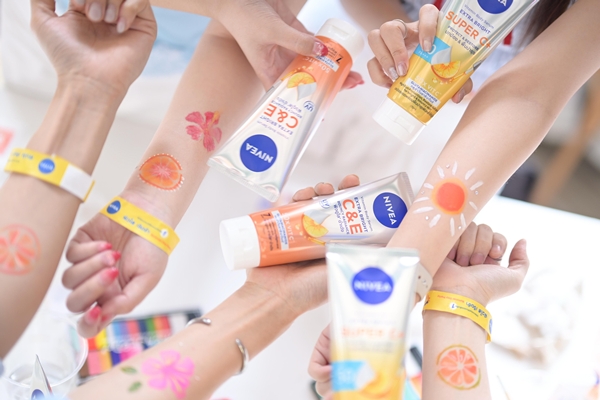 NIVEA ตอกย้ำผู้นำผลิตภัณฑ์กันแดดอันดับ 1 ชูนวัตกรรมที่มากกว่าการปกป้อง  ครบทั้งผิวหน้าและผิวกาย ให้คนไทยได้ผิวใส เจิดจ้า ท้าแดด ในซัมเมอร์นี้