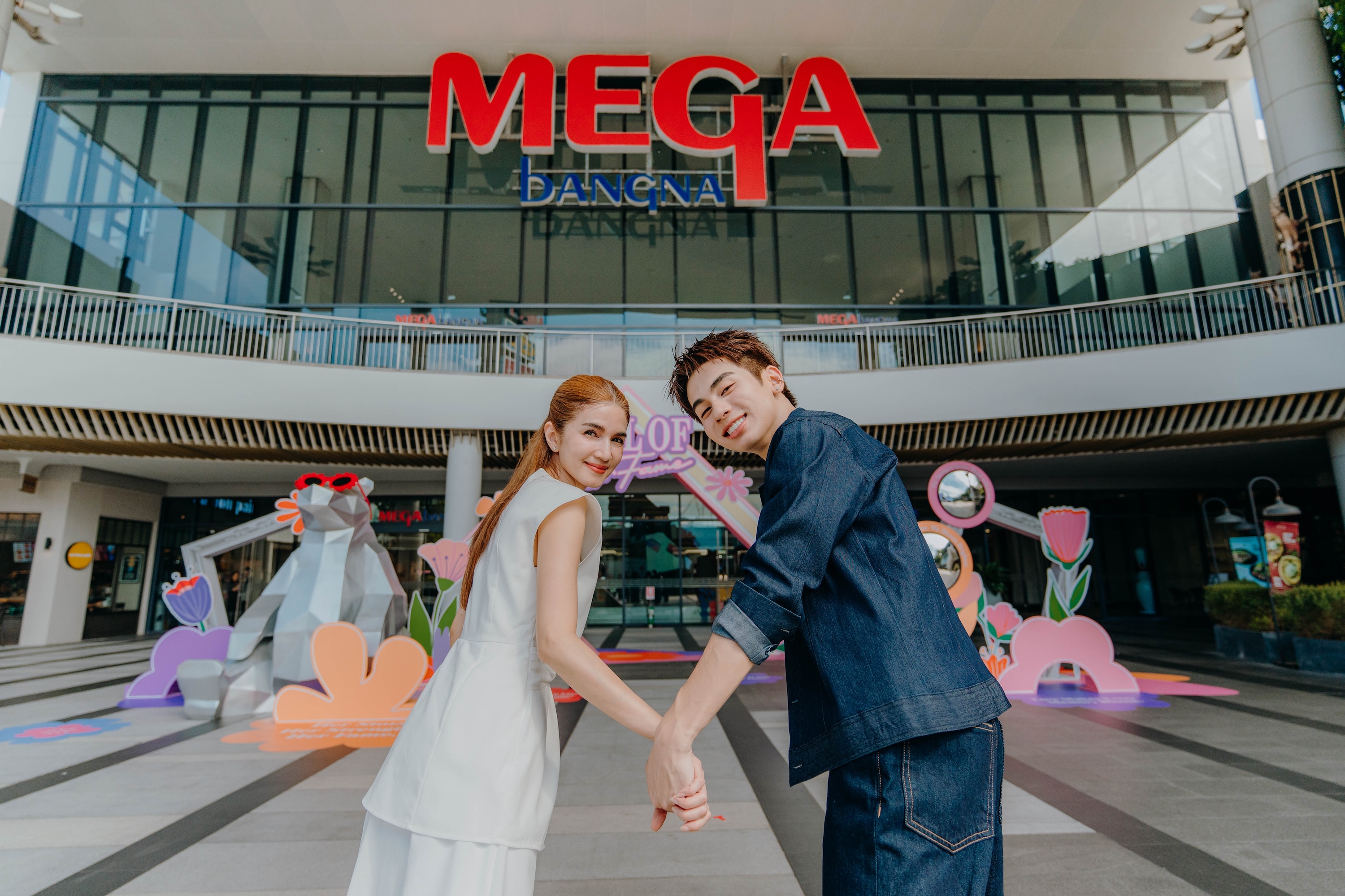 เมกาบางนา ชวนเช็กอิน "MEGA HALL OF HER FAME"  ร่วมเฉลิมฉลองคุณค่าของผู้หญิงทุกคน และเก็บภาพความประทับใจ  ตั้งแต่วันที่ 1 – 31 ส.ค. 69 ณ เมน เอนทรานซ์ ศูนย์การค้าเมกาบางนา