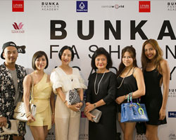 "บุนกะ แฟชั่น อะคาเดมี่" เปิดแคตวอล์ค  โชว์ผลงานสุดเก๋จาก Young Designer