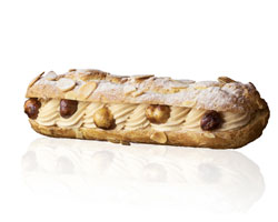 ขนมในตำนาน!  พอล (PAUL) ขอแนะนำ  เอแคลร์ ปารีส-เบรสท์ (Paris Brest Eclair)  