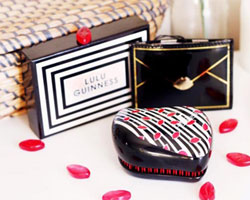 Tangle Teezer เปิดตัว Tangle Teezer Compact Styler Lulu Guinness หวีสุดชิคเอาใจสาวๆแฟชั่นนิสต้า