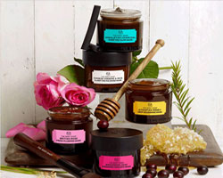 มาส์กเพื่อผิวหน้าสูตรใหม่ล่าสุดจากเดอะบอดี้ ช็อป SUPERFOOD MASK ที่ผสานคุณค่าจากธรรมชาติเข้าด้วยกัน 