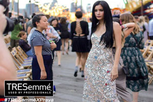 พลังแห่ง 'ปู ไปรยา' ประเดิม นิวยอร์ก แฟชั่น วีค (NYFW SS 17)