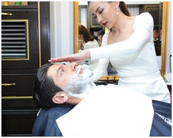  TRUEFITT & HILL Exclusive Shaving Class ดยอดประสบการณ์การโกนหนวด ระดับมาตรฐานราชวงศ์อังกฤษ 