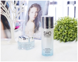 แบรนด์ SHO Original เจ้าแรกและเจ้าเดียวในประเทศไทยที่ใช้น้ำแร่จากธรรมชาติแทนน้ำ 100% เปิดตัวสินค้าใหม่ล่าสุด  SHO Mineral White Complex Face Gel