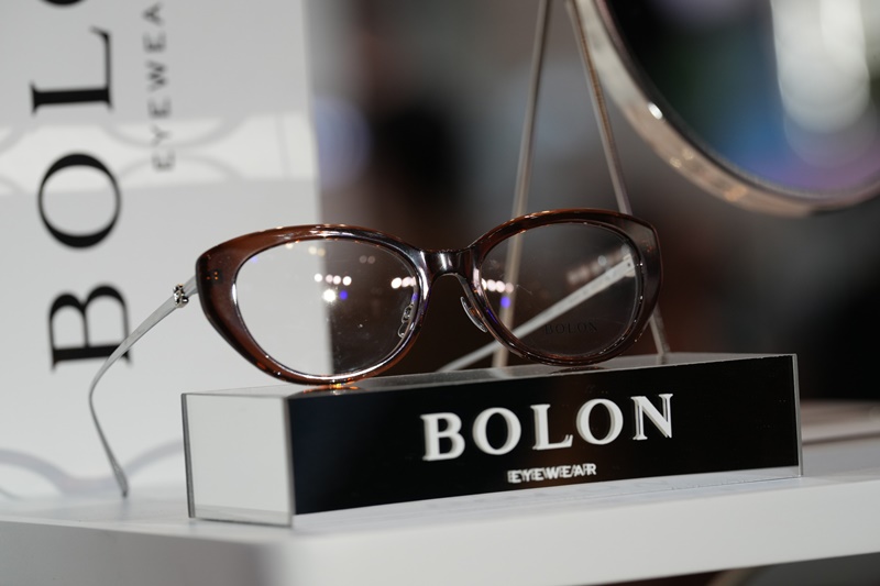 BOLON พลิกโฉมรันเวย์กลางกรุง พร้อมแบรนด์แอมบาสเดอร์