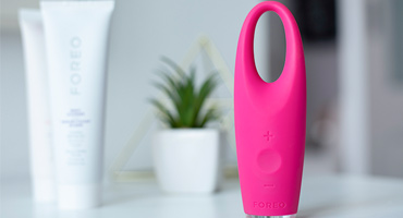 บอกลาผิวรอบดวงตาที่อ่อนล้าด้วย “FOREO IRIS” ปรนนิบัติผิวรอบดวงตาด้วยศาสตร์แห่งการสัมผัสเหนือระดับ รับซัมเมอร์นี้!