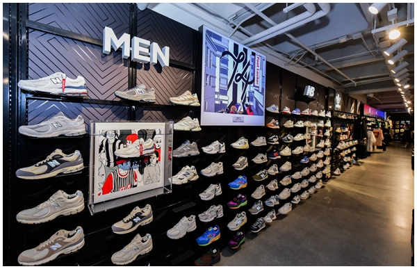 เปิดแล้ว! Foot Locker สาขาแรกในประเทศไทย