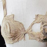 พบชุดชั้นในผู้หญิงอายุ 600 ปี