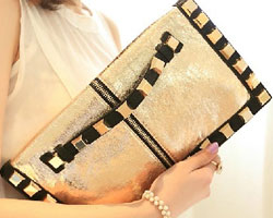 แฟชั่นกระเป๋าถือ สำหรับทุกโอกาส และสไตล์เสื้อผ้า