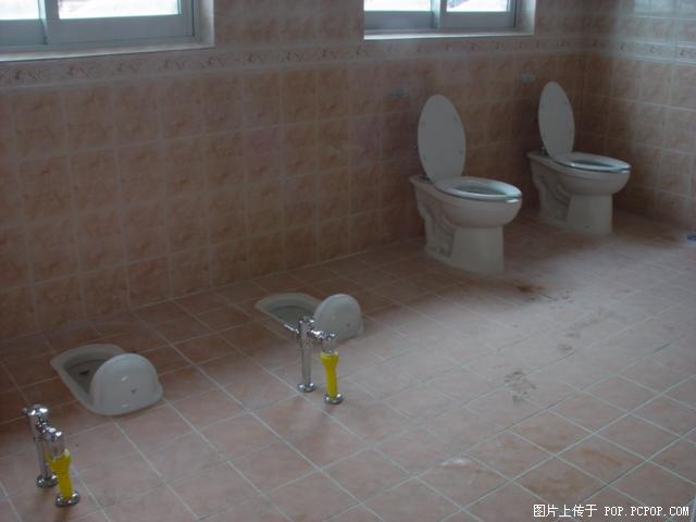 Toilet in China....เหอๆ