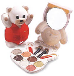 *- น่าใช้แฮะ .. lovely cosmetic -*